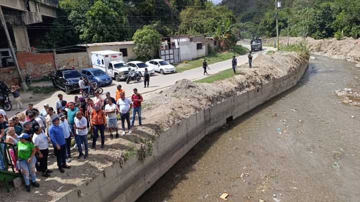 Avanza la rectificación y canalización del río Guaire en Guarenas