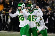 What they’re saying nationally, in Iowa City after No. 9 Oregon defeats No. 20 Iowa