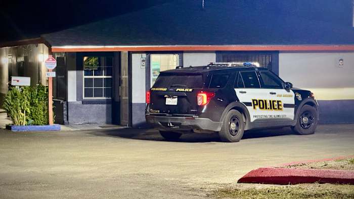 3 hospitalized after West Side altercation escalates to shootout, San Antonio police say
