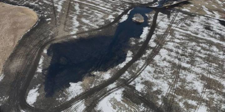 Preliminary findings show a fatigue crack caused a Keystone Pipeline oil spill in North Dakota