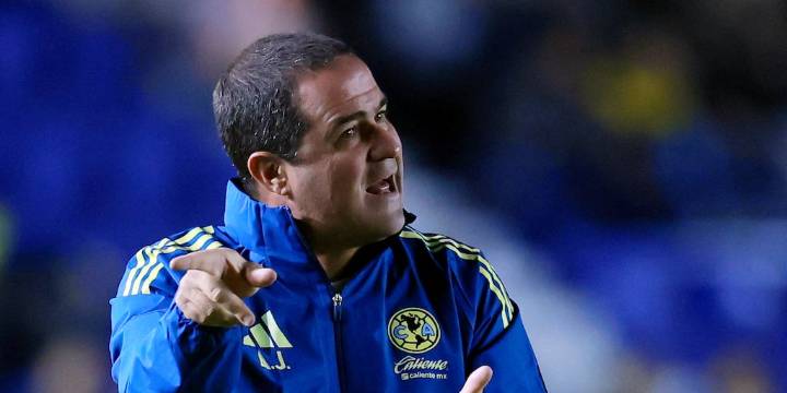 André Jardine asegura que “el tema arbitral fue una vergüenza” tras la ida ante Rayados