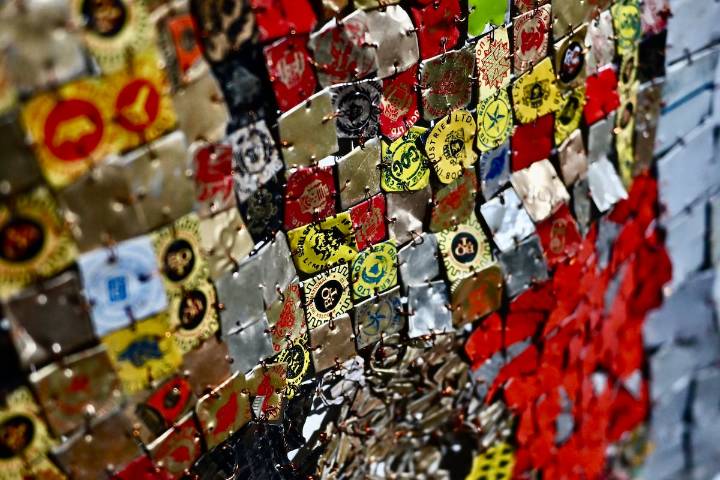 El MAZ abre temporada de dos muestras que transforman la percepción del arte contemporáneo