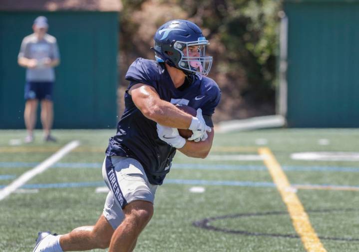 Toreros top Stetson, finish season with fifth straight win