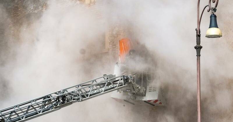 Worker trapped under collapsed Rome medieval tower dies