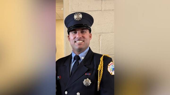 NJ firefighter called a hero after saving passenger on flight