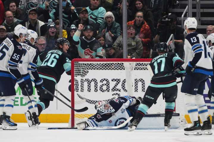 Jets’ road woes continue with 5-3 loss to Kraken – Winnipeg Free Press