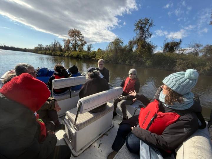 DC Council member’s Anacostia River boat tour highlights importance of ‘bottle bill’