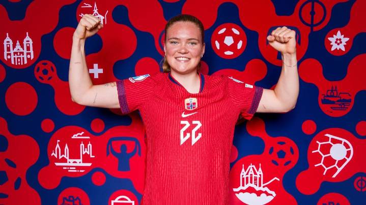 Why Spurs' record transfer Signe Gaupset is one of the best U21 players around