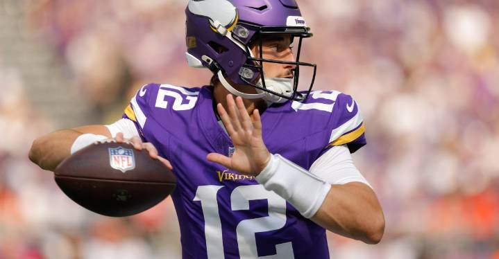 Minnesota Vikings News and Links: It’s Max Brosmer Time!