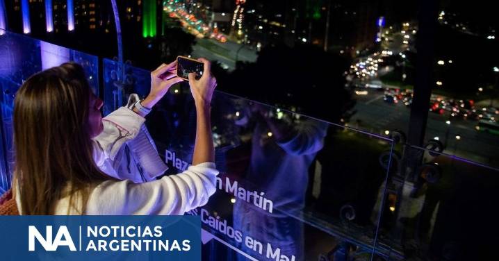 Miles de personas celebran una nueva edición de la Noche de los Museos