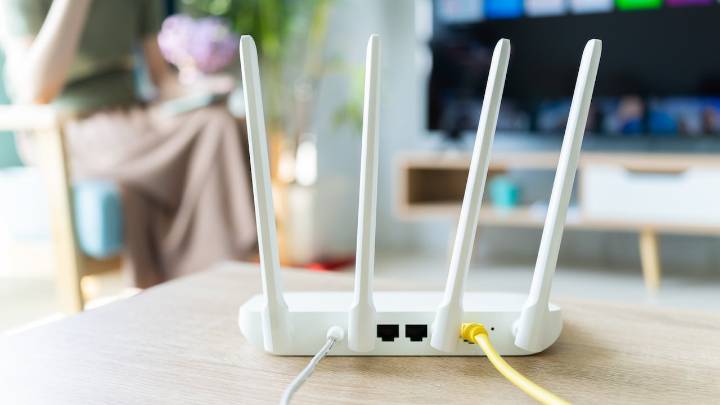 El puerto USB de su router wifi no es tan seguro como parece: estos son los riesgos a los que se expone al usarlo
