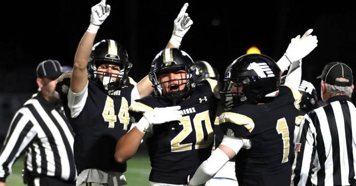 Big plays power Billings West football to shutout win over Great Falls in Class AA state quarterfinal
