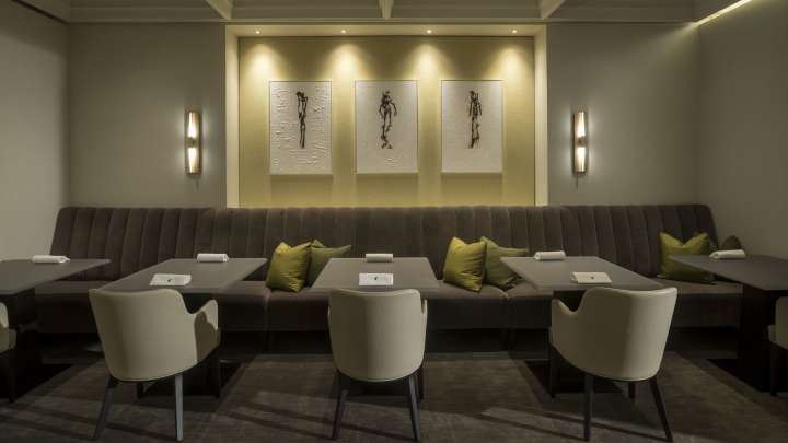 Why Did Alinea in Chicago Lose a Michelin Star?