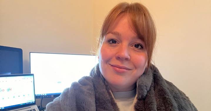 I work from home and never switch the heating on—5 products keep me warm all day