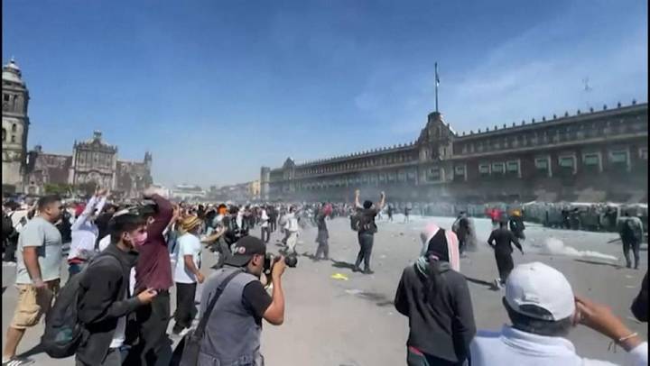 Marcha de la 'Generación Z' en México deja más de 120 heridos y 20 detenidos (VIDEO)