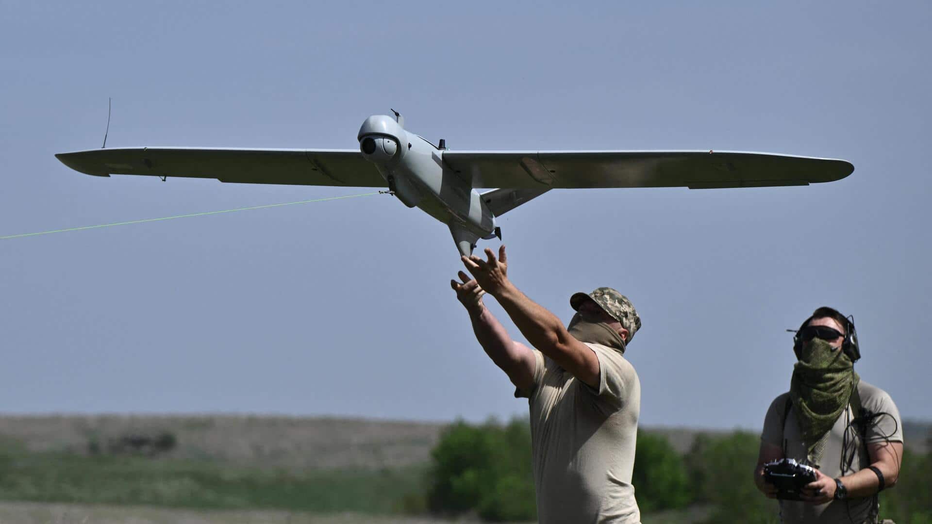 Ukrainian civilians shift to building combat drones as war intensifies