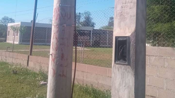 El robo de tableros eléctricos y cables, dejó sin luz a varios sectores de La Banda