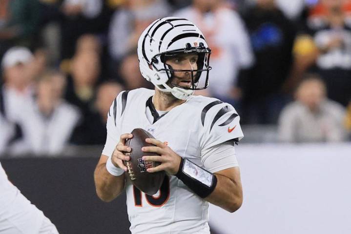 Report: Bengals QB Joe Flacco intends to play vs. Bears