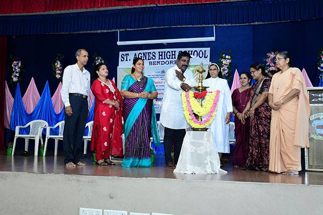 Mangaluru: St Agnes High School, Bendore hosts cluster-level Pratibha Karanji competition