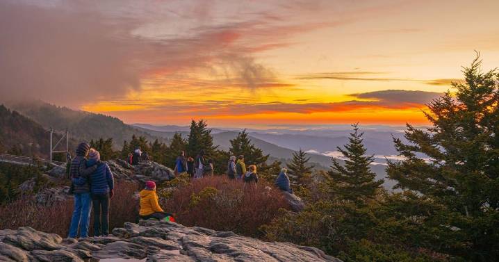 Grandfather Mountain to host New Year’s 'Sunrise at the Swinging Bridge'