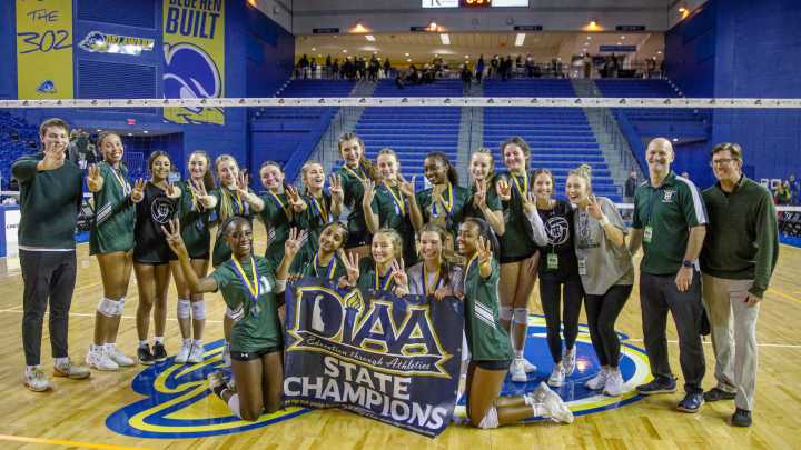 Tower Hill defeats Saint Mark 3-0 in DIAA volleyball state championship game