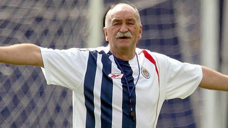 Muere Xabier Azkargorta, el técnico que llevó a Bolivia a su único Mundial y dirigió a Chivas