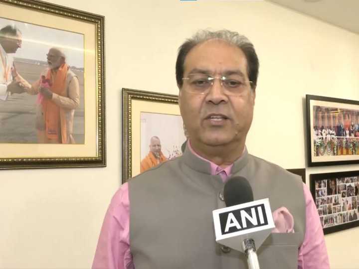 Mohsin Raza hails on implementation of four labour codes