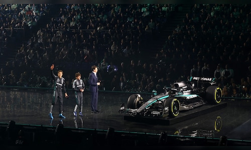 Mercedes' Toto Wolff in advanced talks to sell part of F1 stake at $6 billion valuation