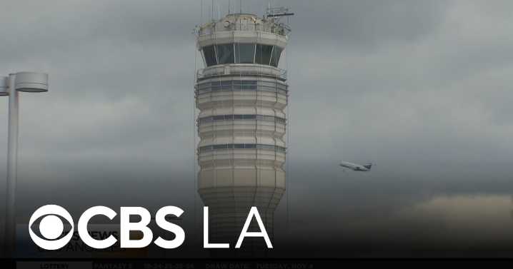 Government shutdown continues impacting air travel, could lead to closed airspaces