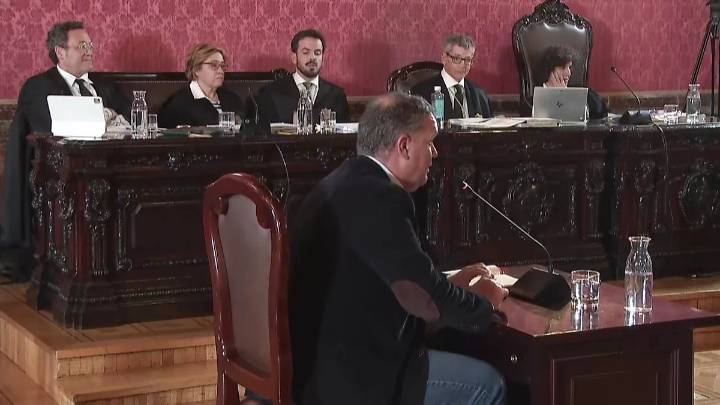 El "dilema moral" que planteó un periodista en el juicio al fiscal general: "Yo sí sé quién es la fuente"