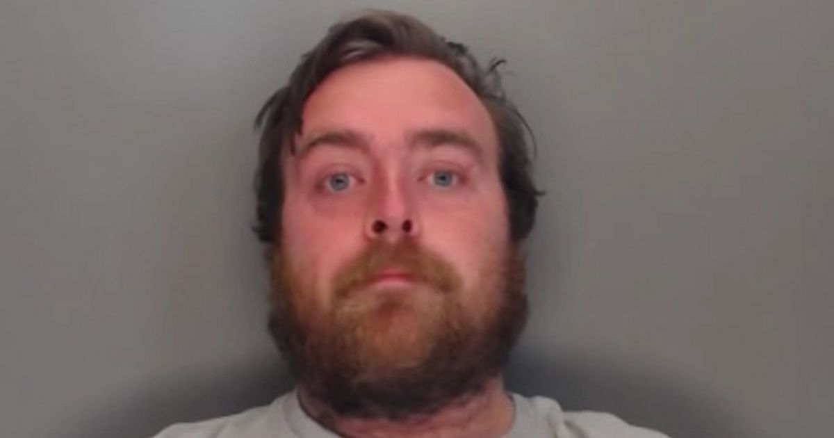 Controlling North East man threatened to slit partner's throat and have children watch her 'bleed out'