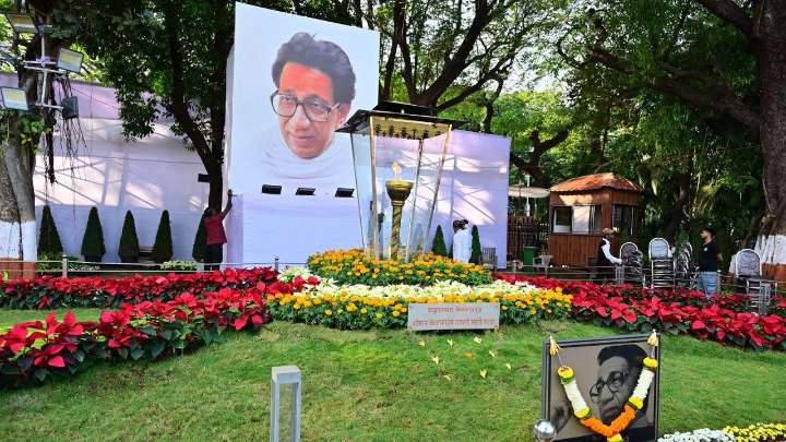 IN PHOTO: Shivaji Park readies for Balasaheb Thackeray’s 13th death anniversary