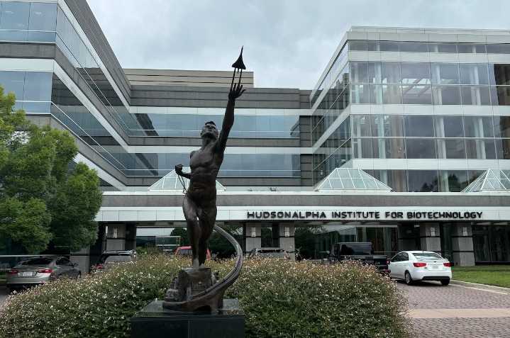 HudsonAlpha receives $2 million from state for agriculture, forestry research