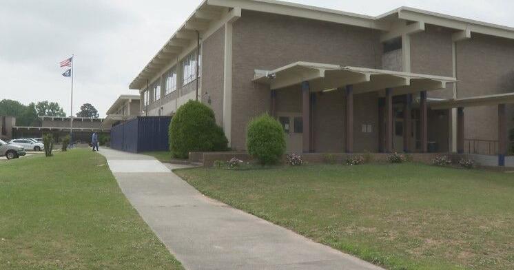 13 Caddo Magnet students dominate region with largest class of National Merit semifinalists