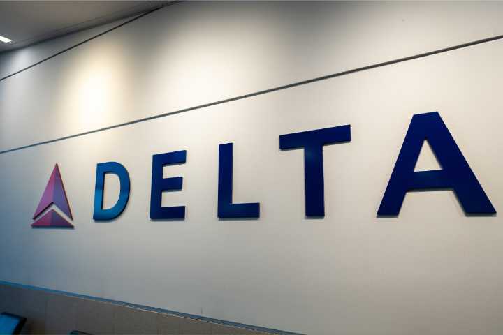 Delta Air Lines Plane Slides Off Runway During Winter Storm