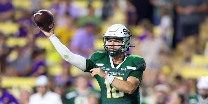 Best show in South Louisiana sports is at Strawberry Stadium