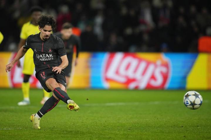 ‘Hat trick’ de Vitinha ayuda al PSG a remontar 2 veces y vencer 5-3 al Tottenham en ‘Champions’ – Chicago Tribune