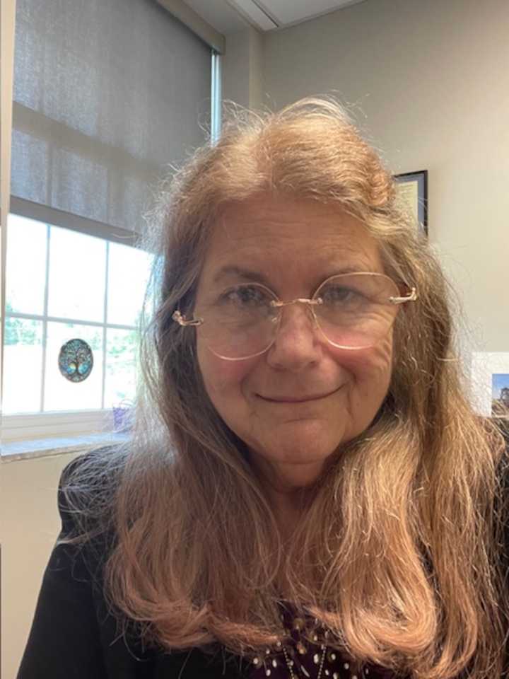 Make haste to heartwarming Hillcrest happenings : Sun Messages