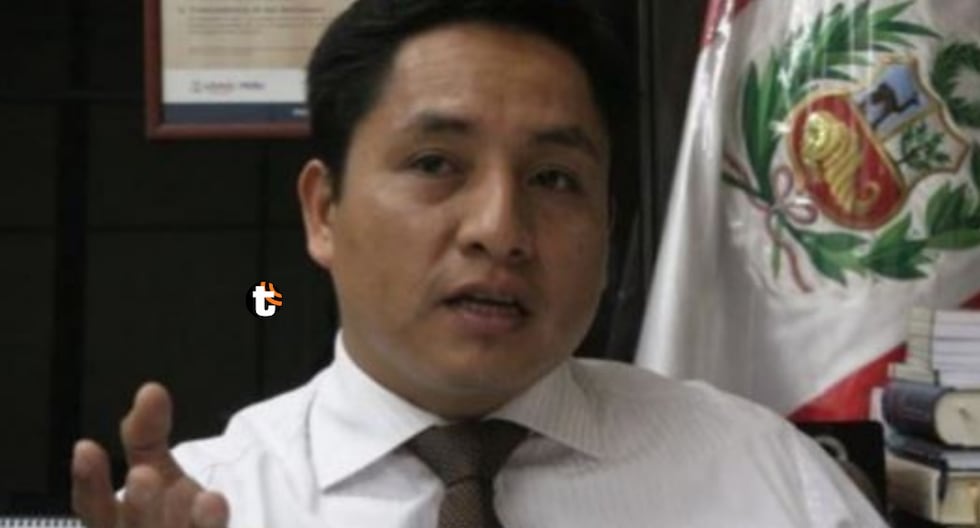 ¡Cayó el primer ‘Cuello Blanco’! Exjuez fue condenado a 9 años por pedir trabajo para su hermano a cambio de favores El exjuez constitucional Hugo Velásquez Zavaleta fue sentenciado a nueve años y dos