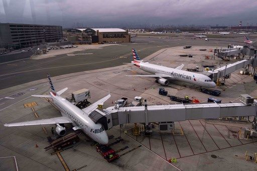 US flight cancellations expected to drag on even after the government shutdown ends