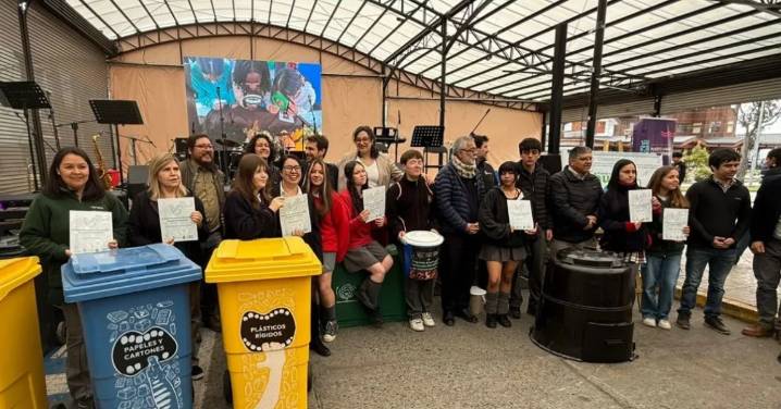 Más de 150 establecimientos y 12.000 estudiantes: Puerto Varas amplía red de Puntos Verdes Escolares con programa RESOLES