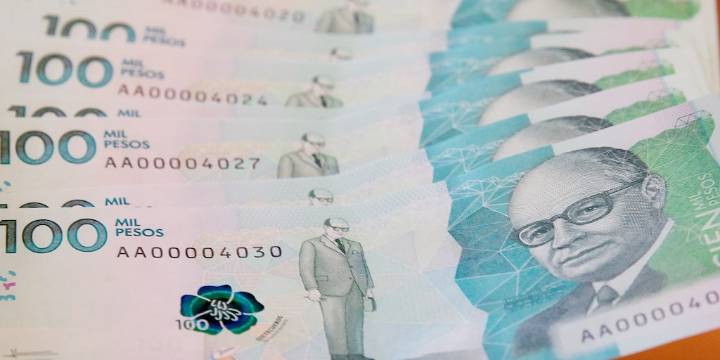 Aumento del salario mínimo de 2026 enfrenta otro dilema con los servicios que hará más difícil la negociación: “Encarece”