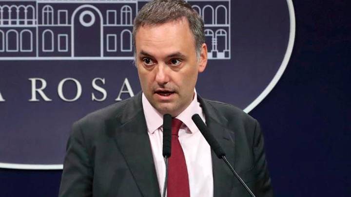 Adorni sobre la reforma laboral: “No va a contemplar modificaciones en la Ley de Empleo Público”