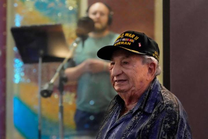 At 101, WWII veteran Irving Locker has become a songwriter