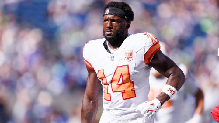 NFL Week 12 injuries to monitor for Sunday's games: Buccaneers WR Chris Godwin (fibula) expected to play vs. Rams