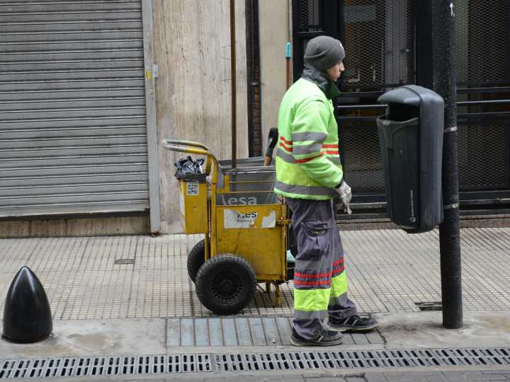 Cuánto gana un barrendero de la Ciudad en noviembre de 2025