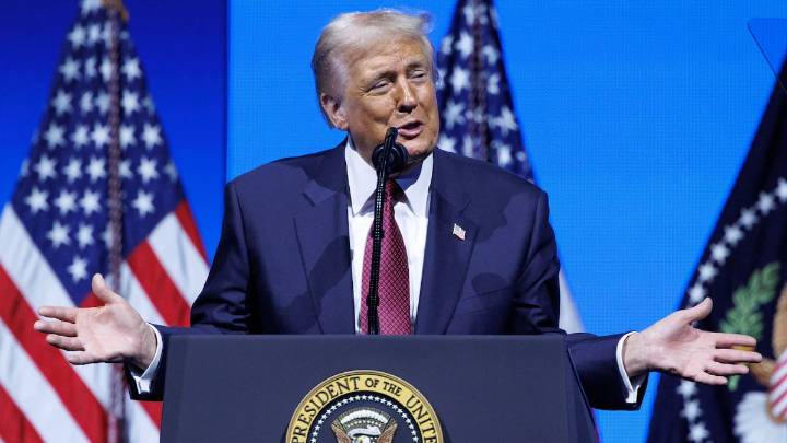 Trump acuerda con dos farmacéuticas bajar el precio a medicamentos como el Ozempic o Wegovy