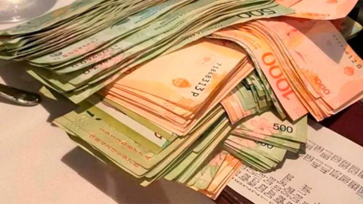 Ladrones entraron por el hueco de un aire acondicionado y se llevaron un importante…