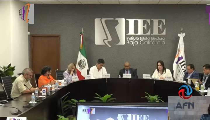 Culminan su periodo tres consejeros del IEEBC