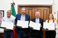 Gobierno de Coahuila y municipios de Arteaga y Ramos Arizpe firman convenios de colaboración para el mantenimiento y mejora de libramientos
